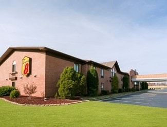 Metropolis, IL Hospitality - 2055 E 5th St Metropolis, IL Hospitality - 2055 E 5th St