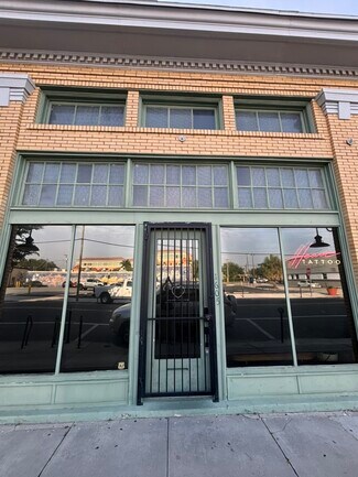 Tampa, FL Retail - 1601-1607 N Franklin St
