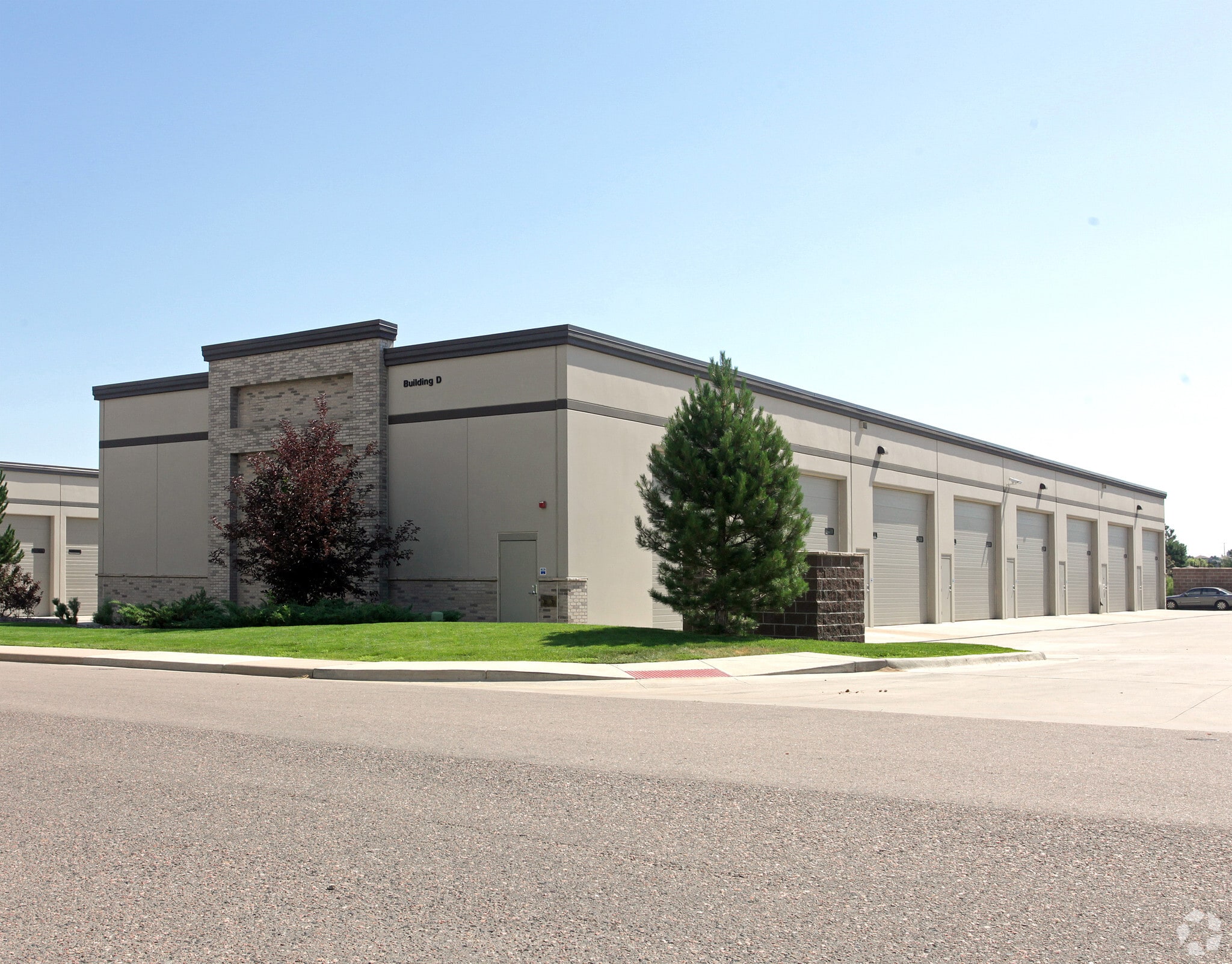 9181 Commerce Center Cir, Highlands Ranch, CO for Sale