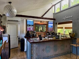 Woodstock, NY Retail - 104 Mill Hill Rd Woodstock, NY Retail - 104 Mill Hill Rd