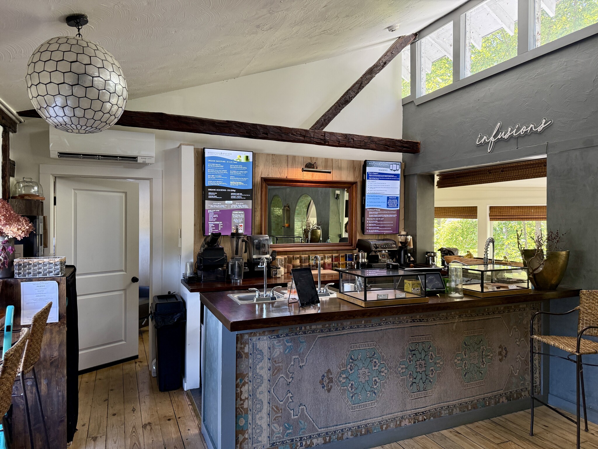 104 Mill Hill Rd, Woodstock, NY for Sale