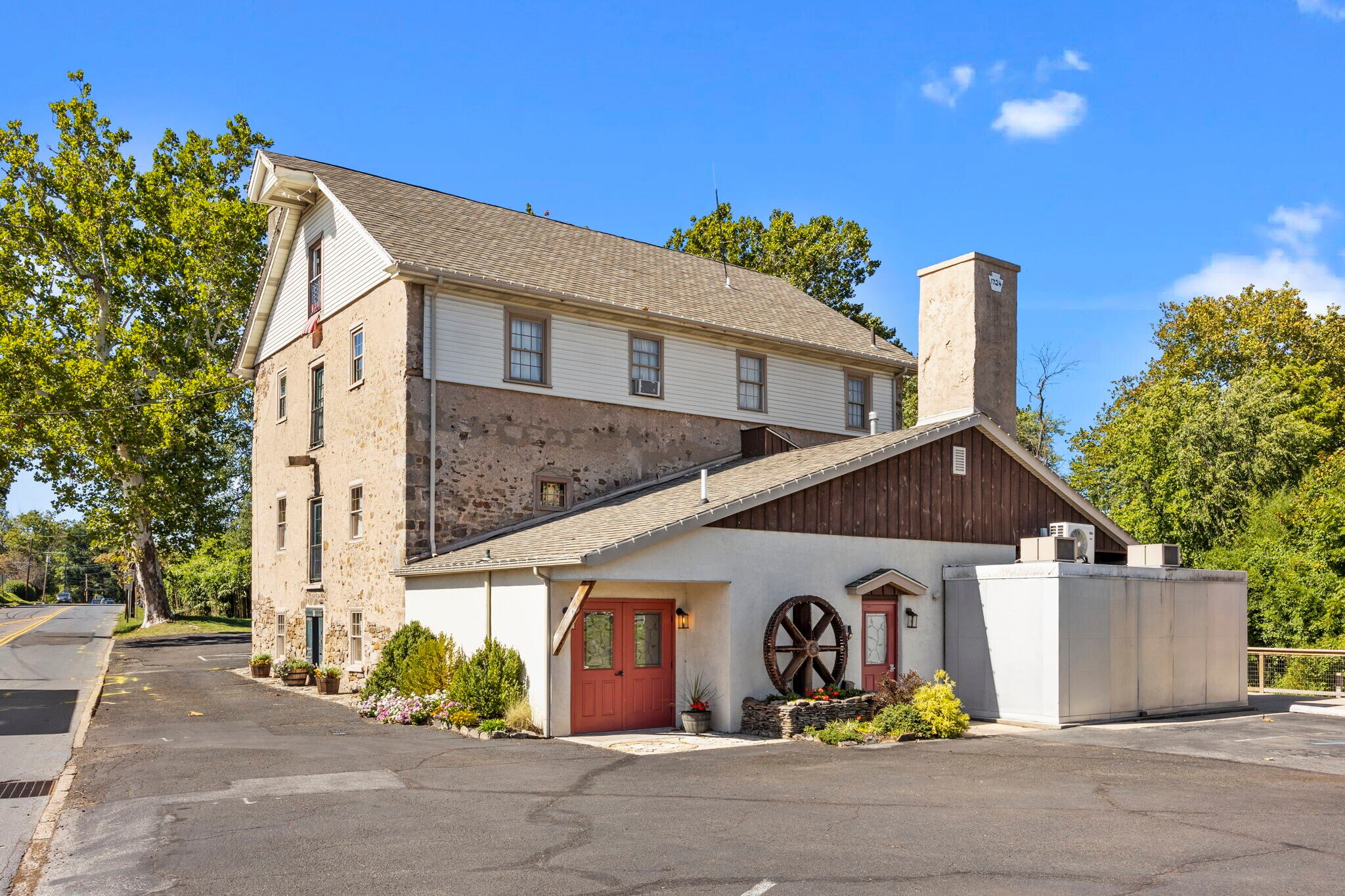 18 Horsham Rd Hatboro, PA 19040 Specialty Property for Sale on