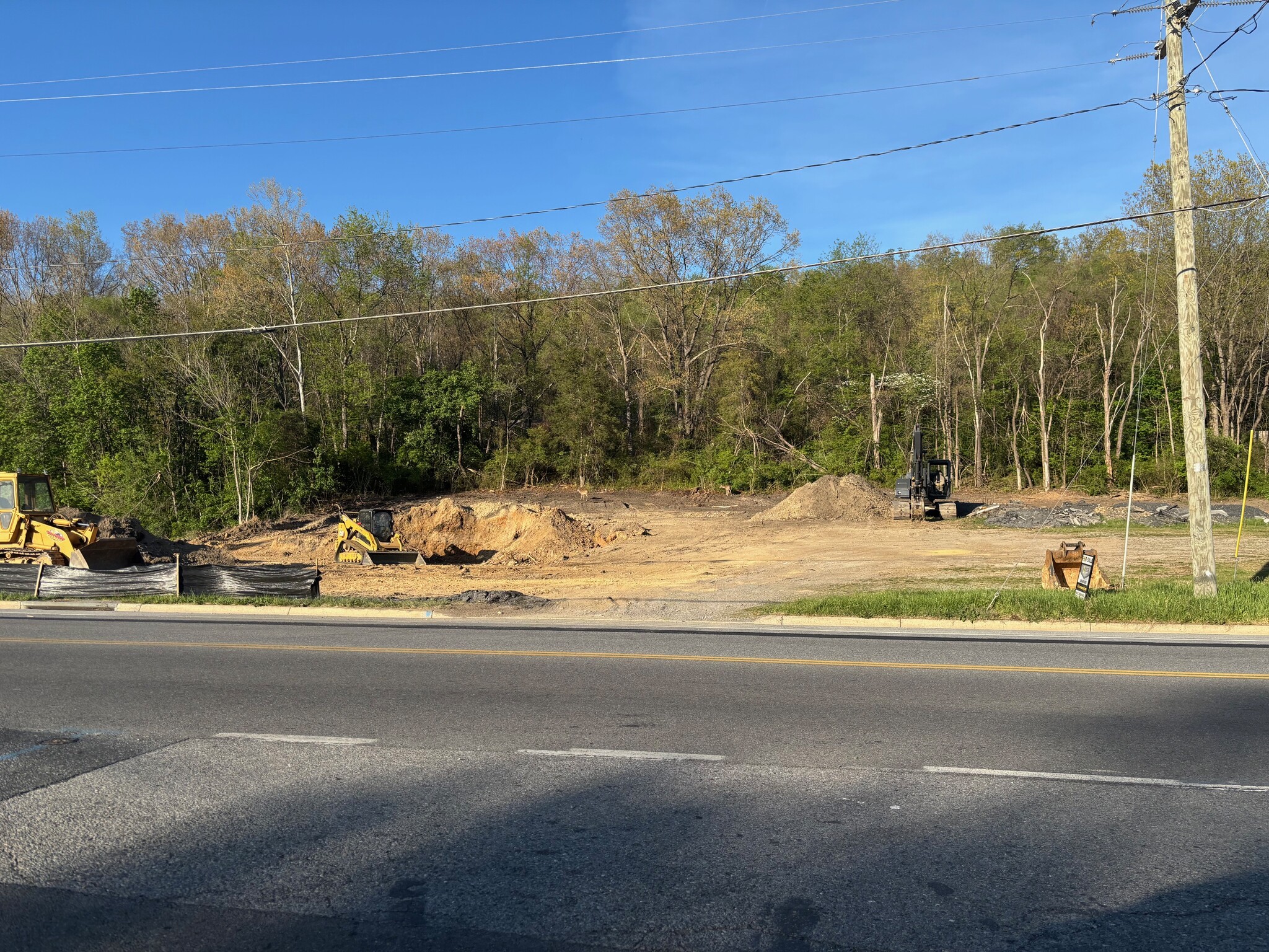 1301 E Main St, Waynesboro, VA for Sale