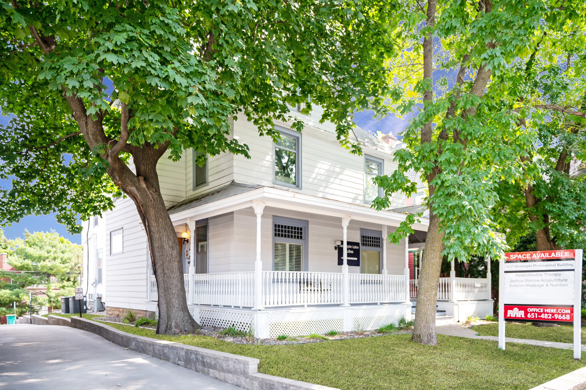 3137 Hennepin Ave S, Minneapolis, MN for Sale