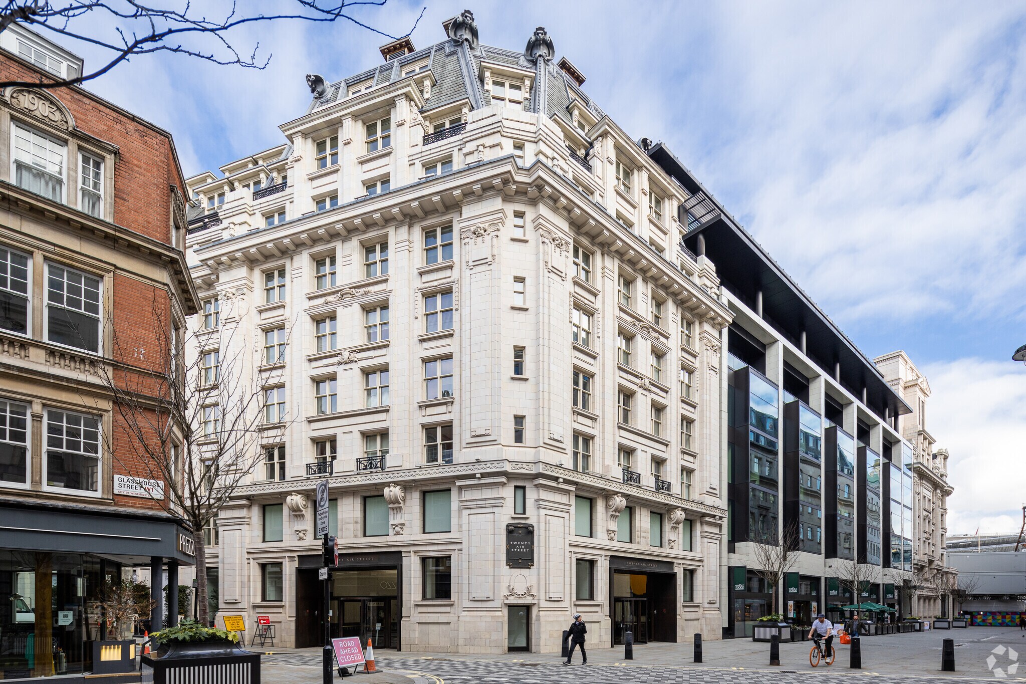 20 Air St, London, LND for Rent