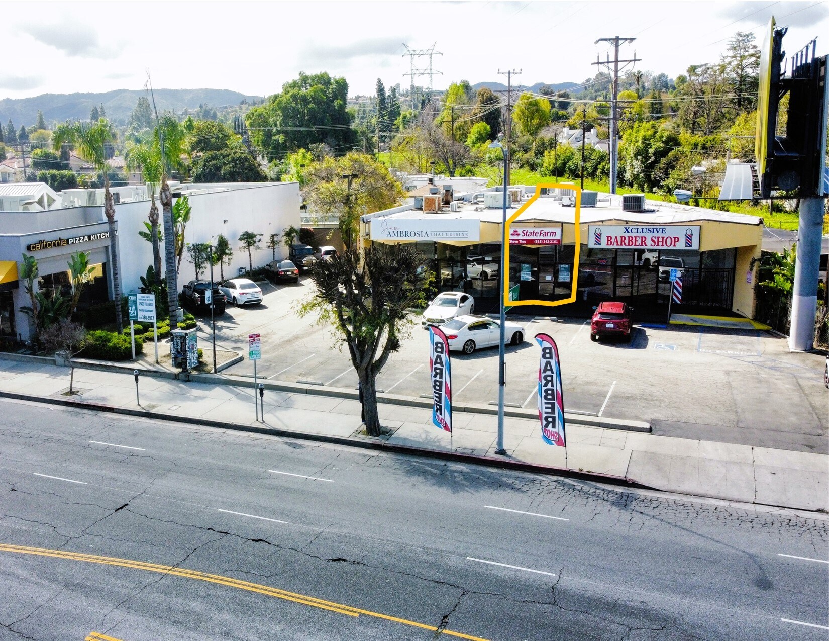 18816-18824 Ventura Blvd, Tarzana, CA for Rent