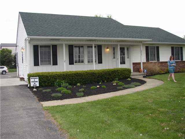 2938 London Groveport Rd, Grove City, OH for Sale