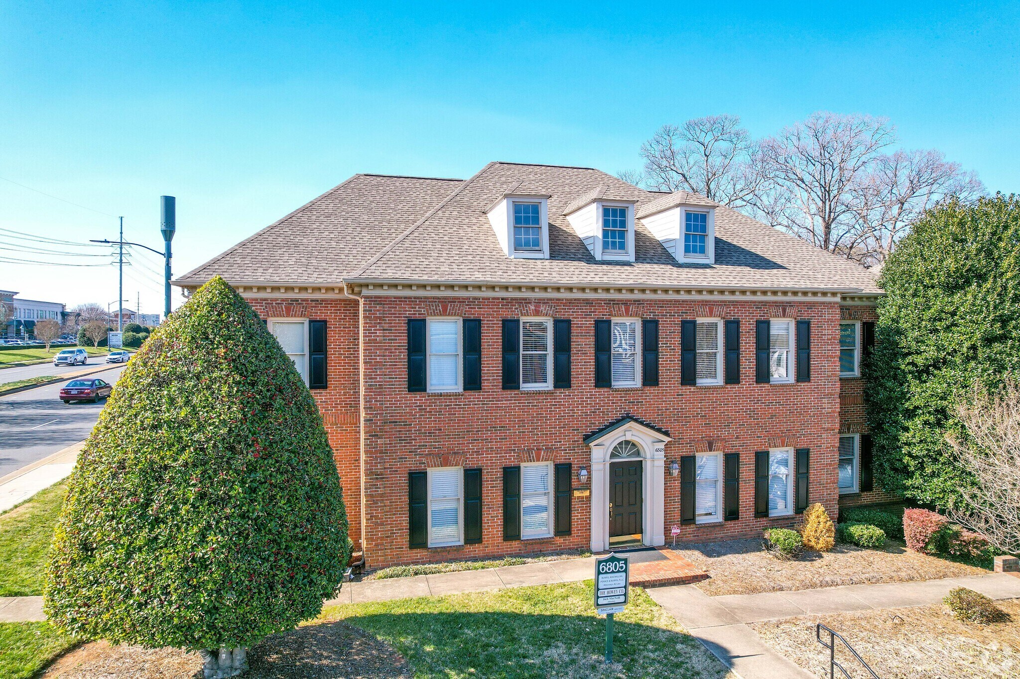 6805 Fairview Rd, Charlotte, NC for Sale