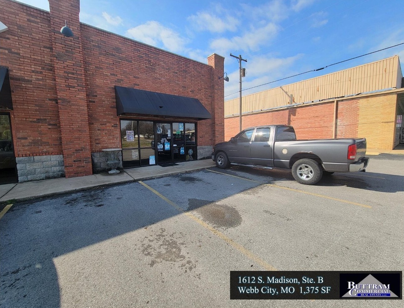 1612 S Madison St, Webb City, MO for Rent