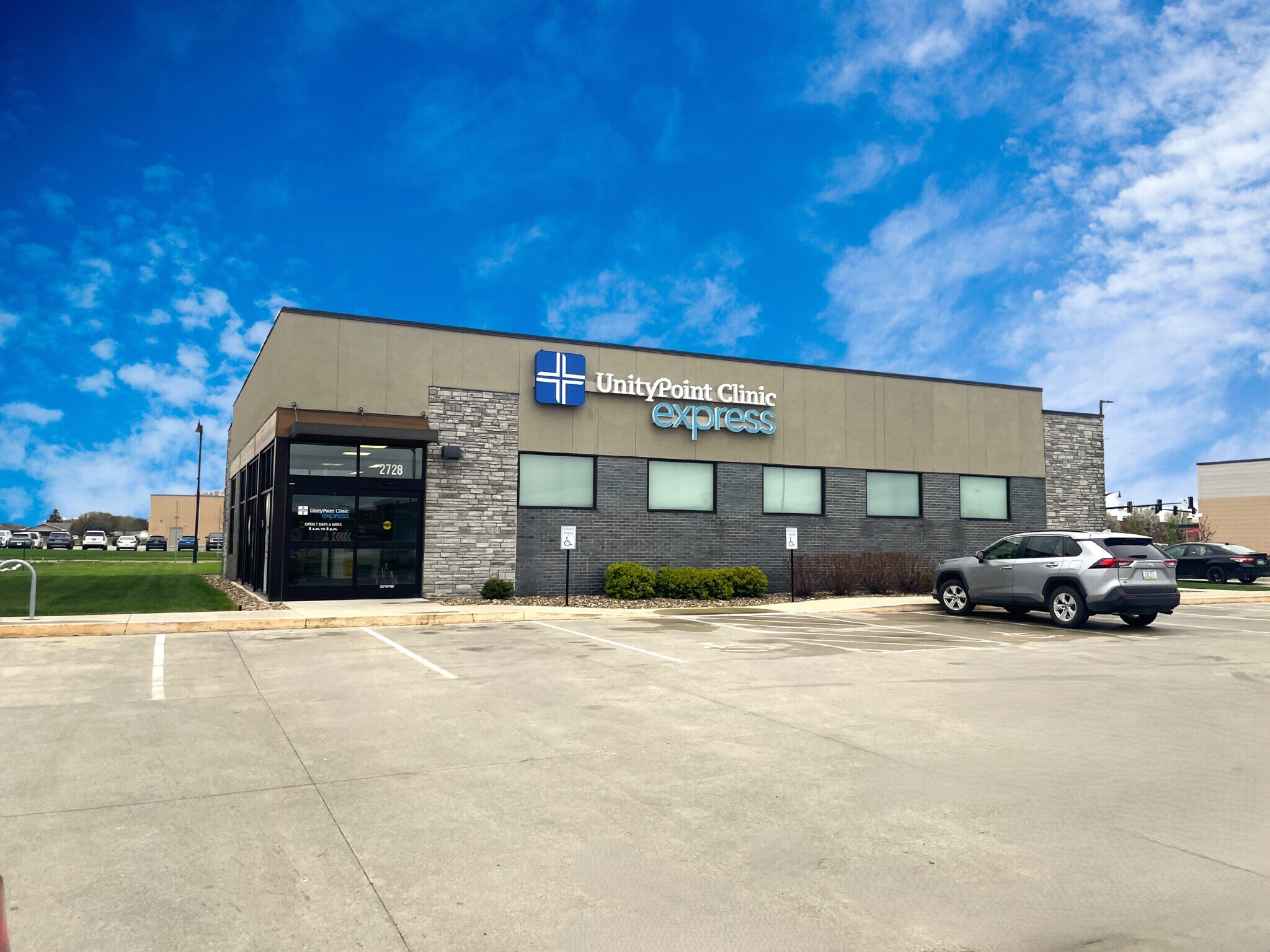 2728 2nd Ave S, Fort Dodge, IA for Sale