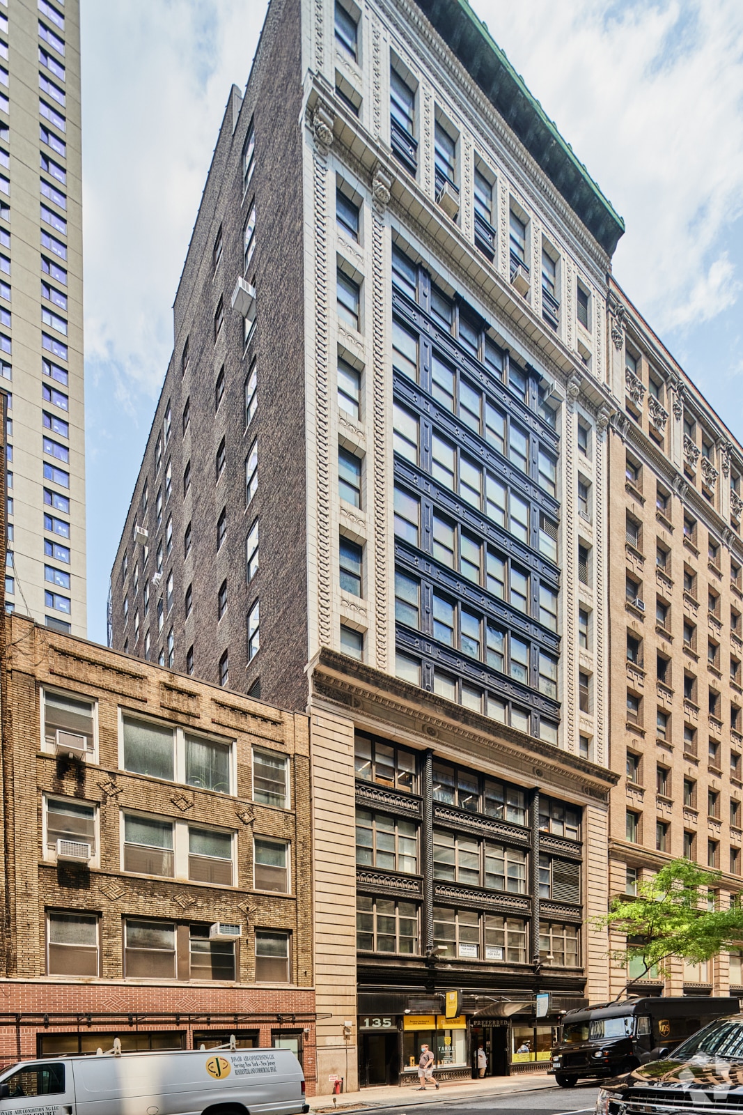 129-133 W 27th St, New York, NY for Rent