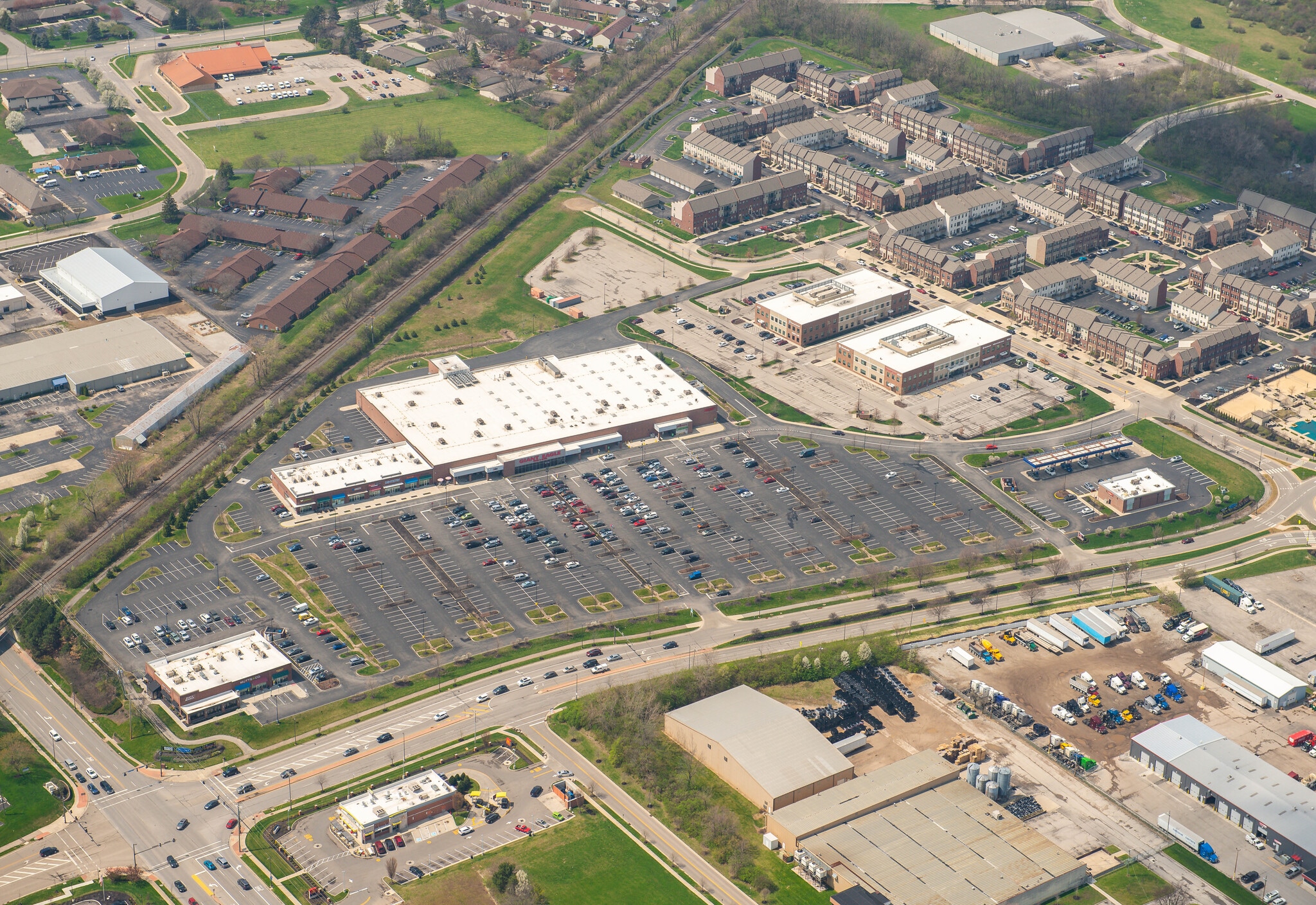 4001 Britton Pky, Hilliard, OH for Rent