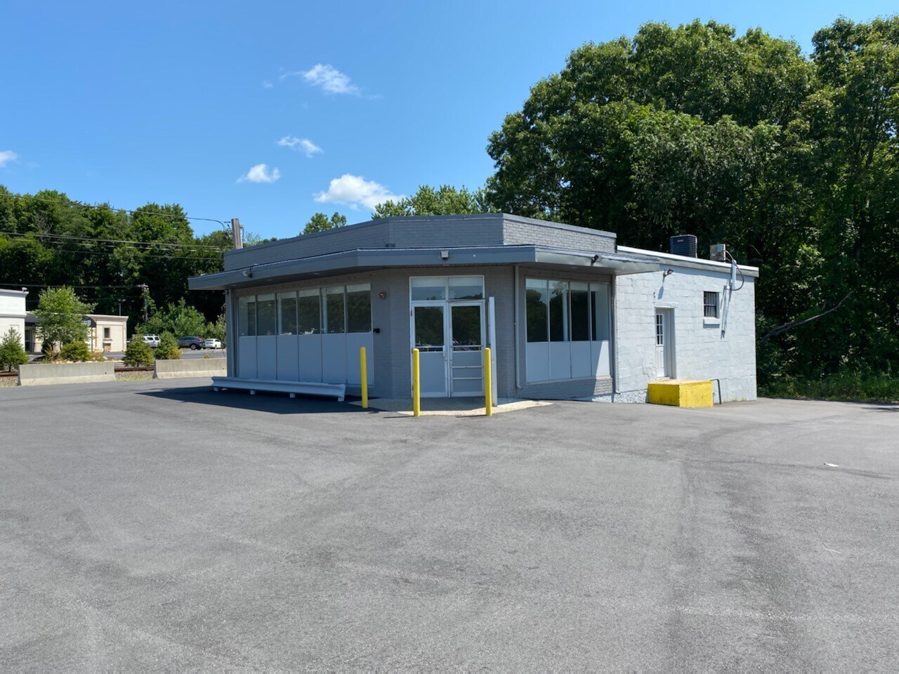 121 Mendon, Cumberland, RI for Rent