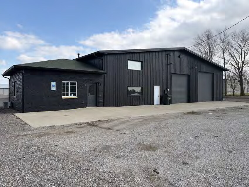 13887 N 1000 East Rd, Bloomington, IL for Rent