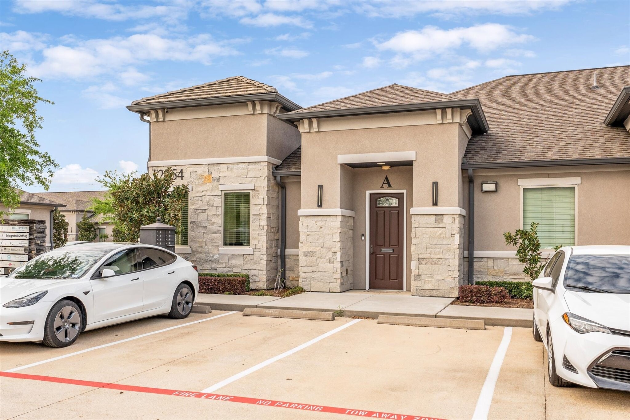 12254 Queenston Blvd, Houston, TX for Rent