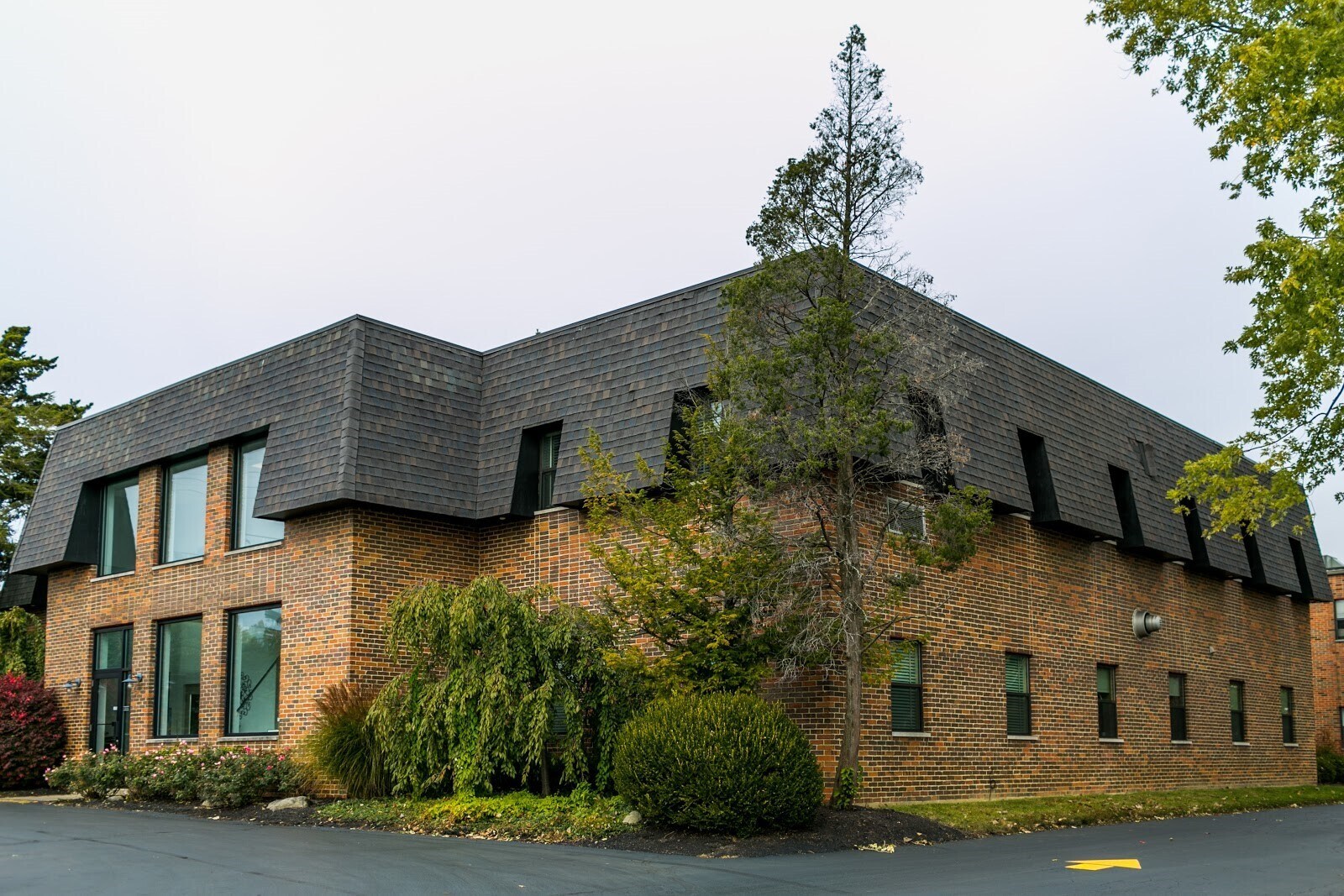 1170 Old Henderson Rd, Columbus, OH for Rent