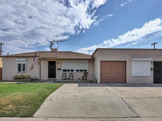 13636 Garfield Ave, South Gate, CA for Sale