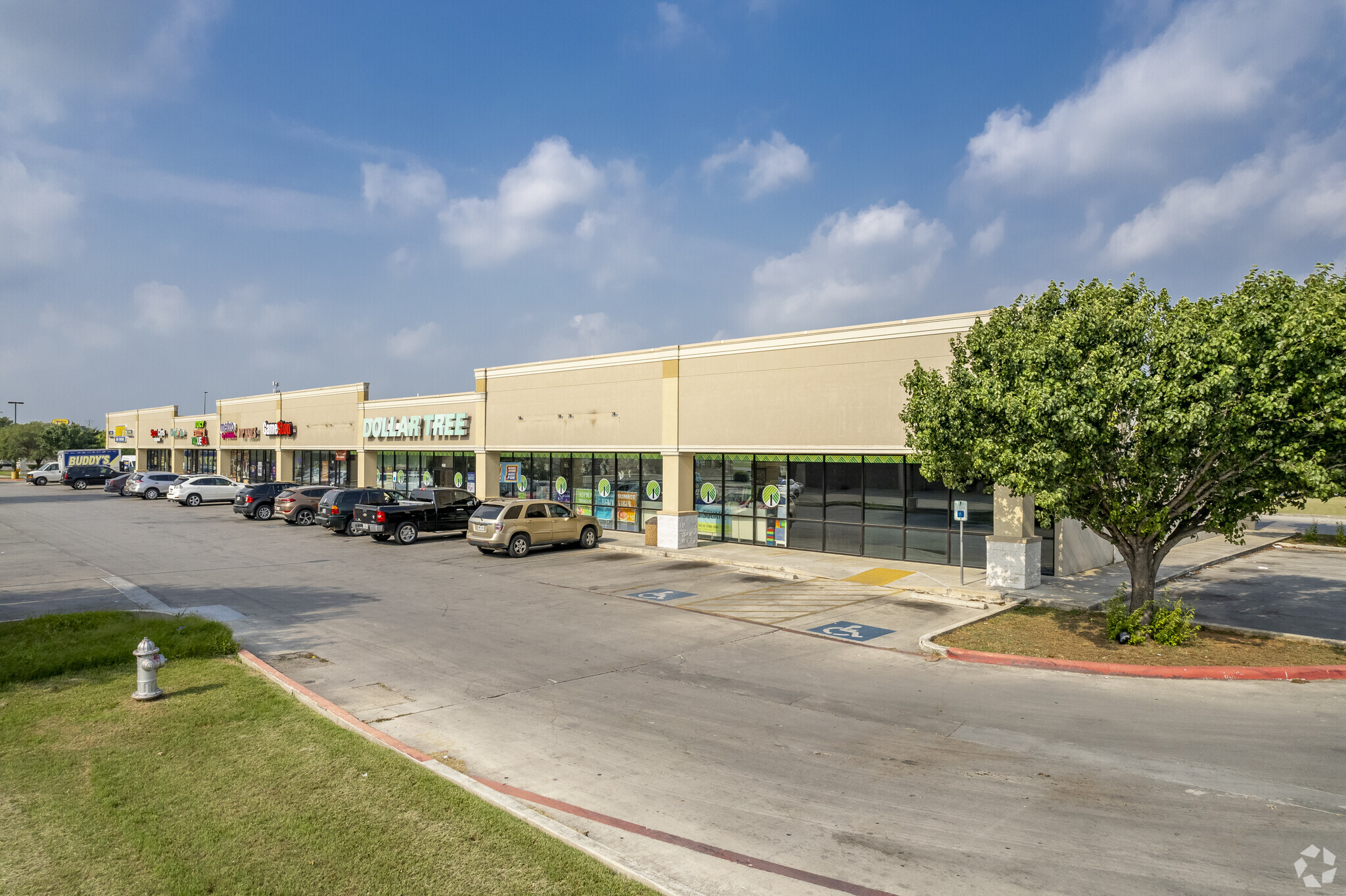 468-490 S Highway 123 Byp, Seguin, TX for Sale