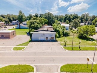 Hartford, MI Showroom - 210 W Main St