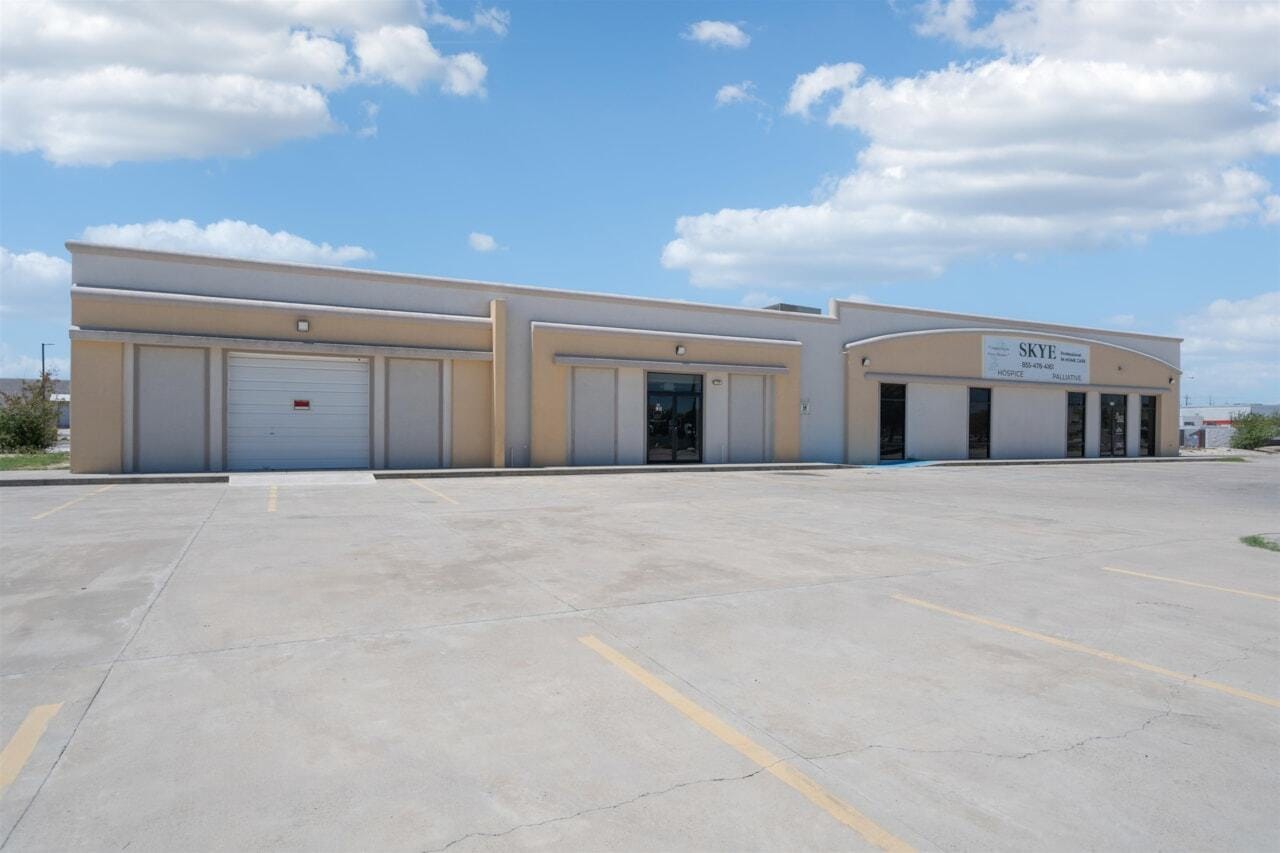 159 Braddie Dr, Del Rio, TX for Sale