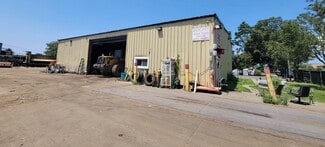 West Babylon, NY Truck Terminal - 180 Field St