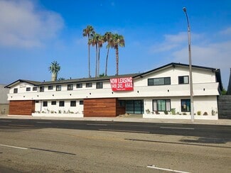Inglewood, CA Apartments - 919 S Prairie Ave