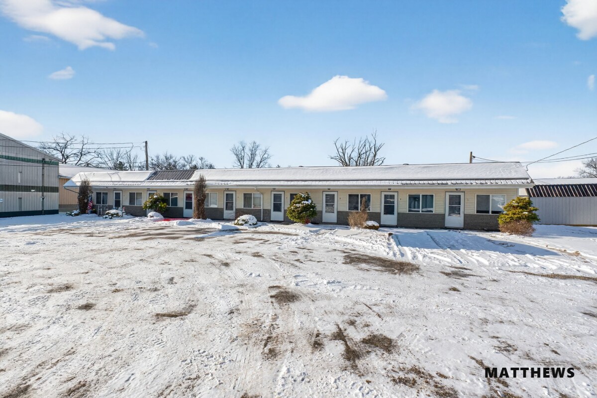 327 N Trimble Rd, Mansfield, OH for Sale
