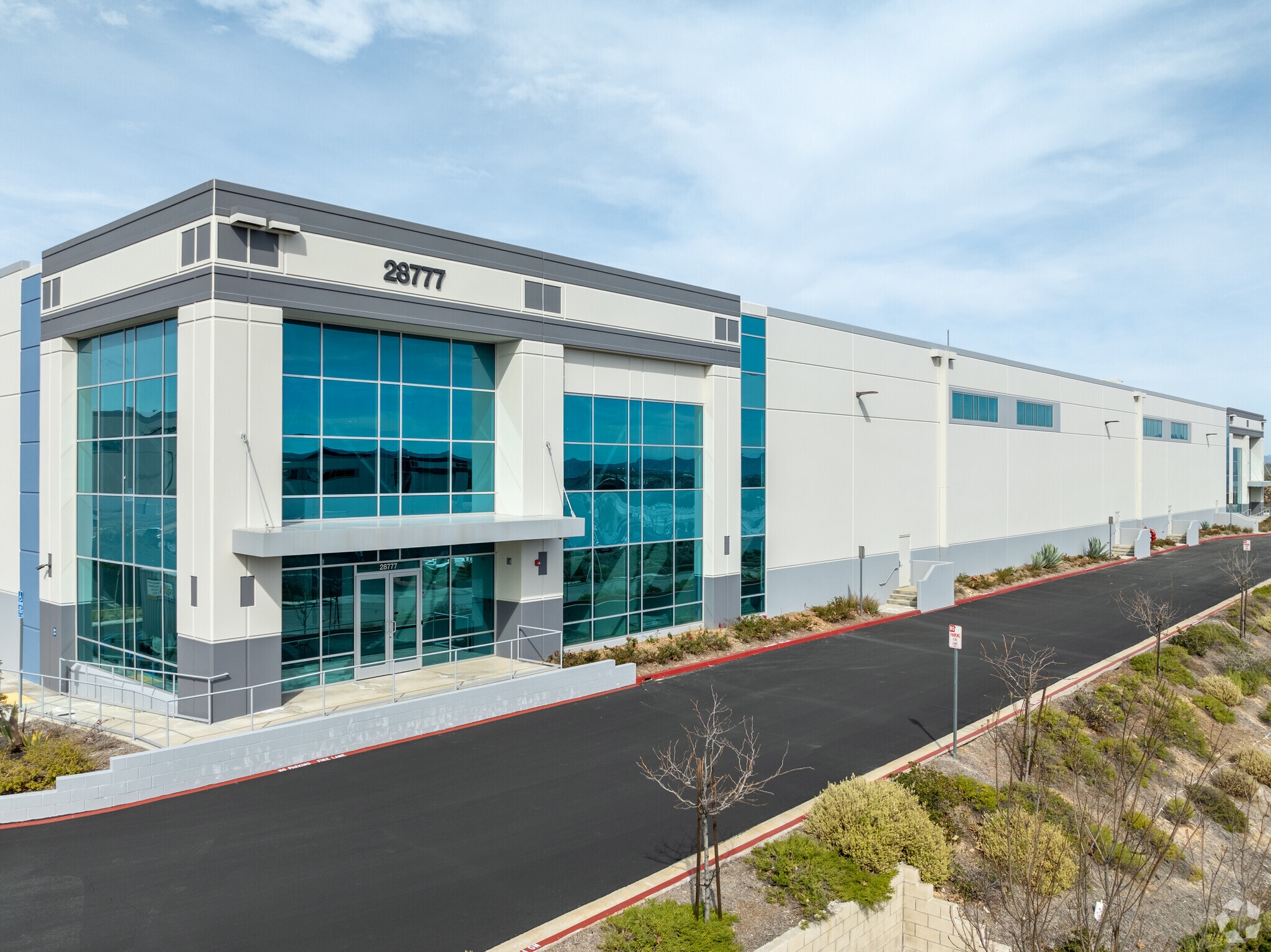 29040 Avenue Valley View, Valencia, CA for Rent