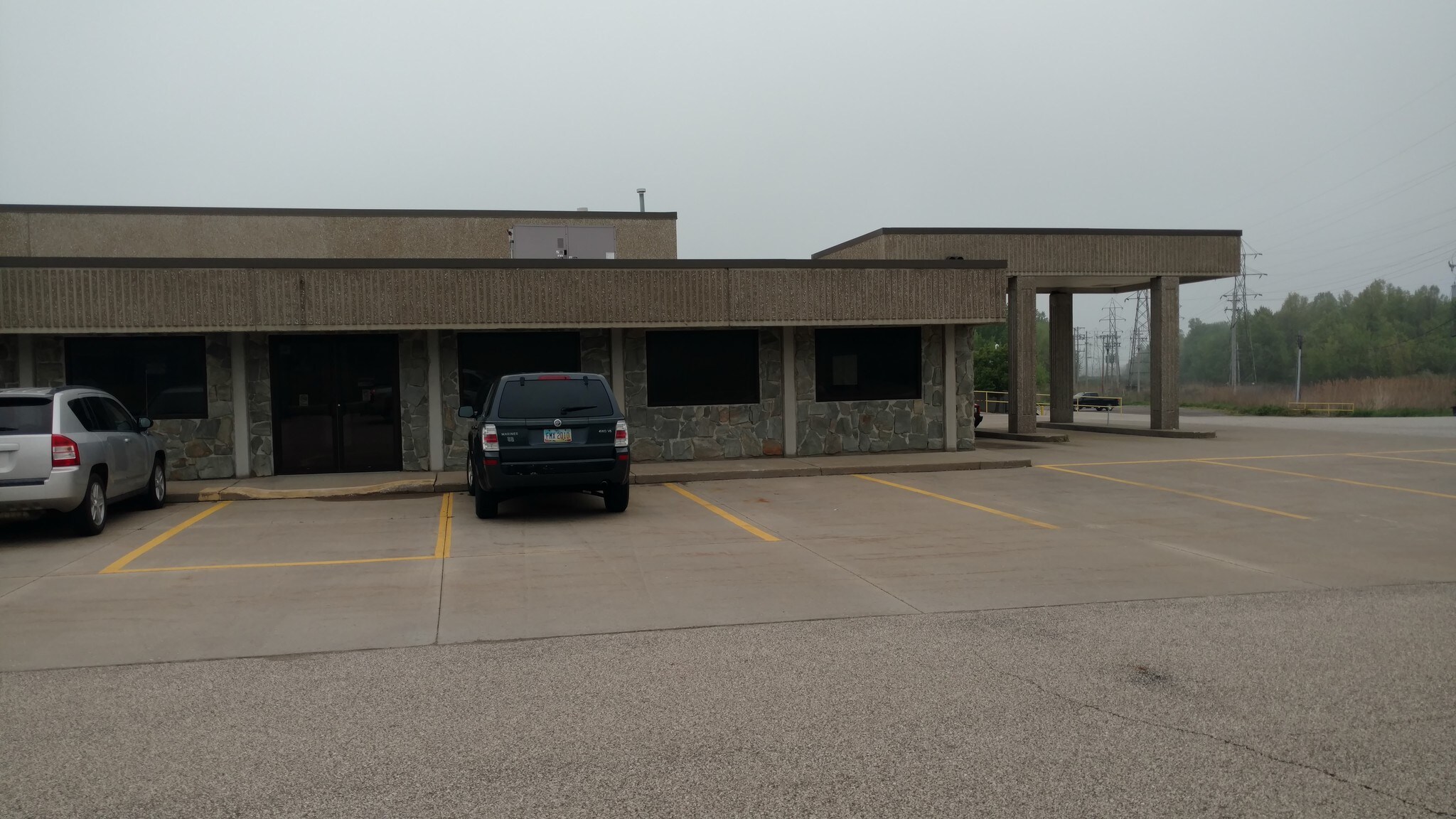 2525-2549 S Ridge Rd E, Ashtabula, OH for Rent