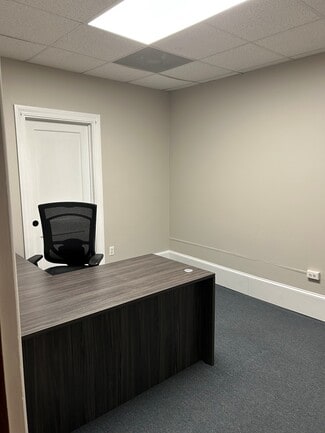 Yadkinville, NC Office - 115-117 Jackson St