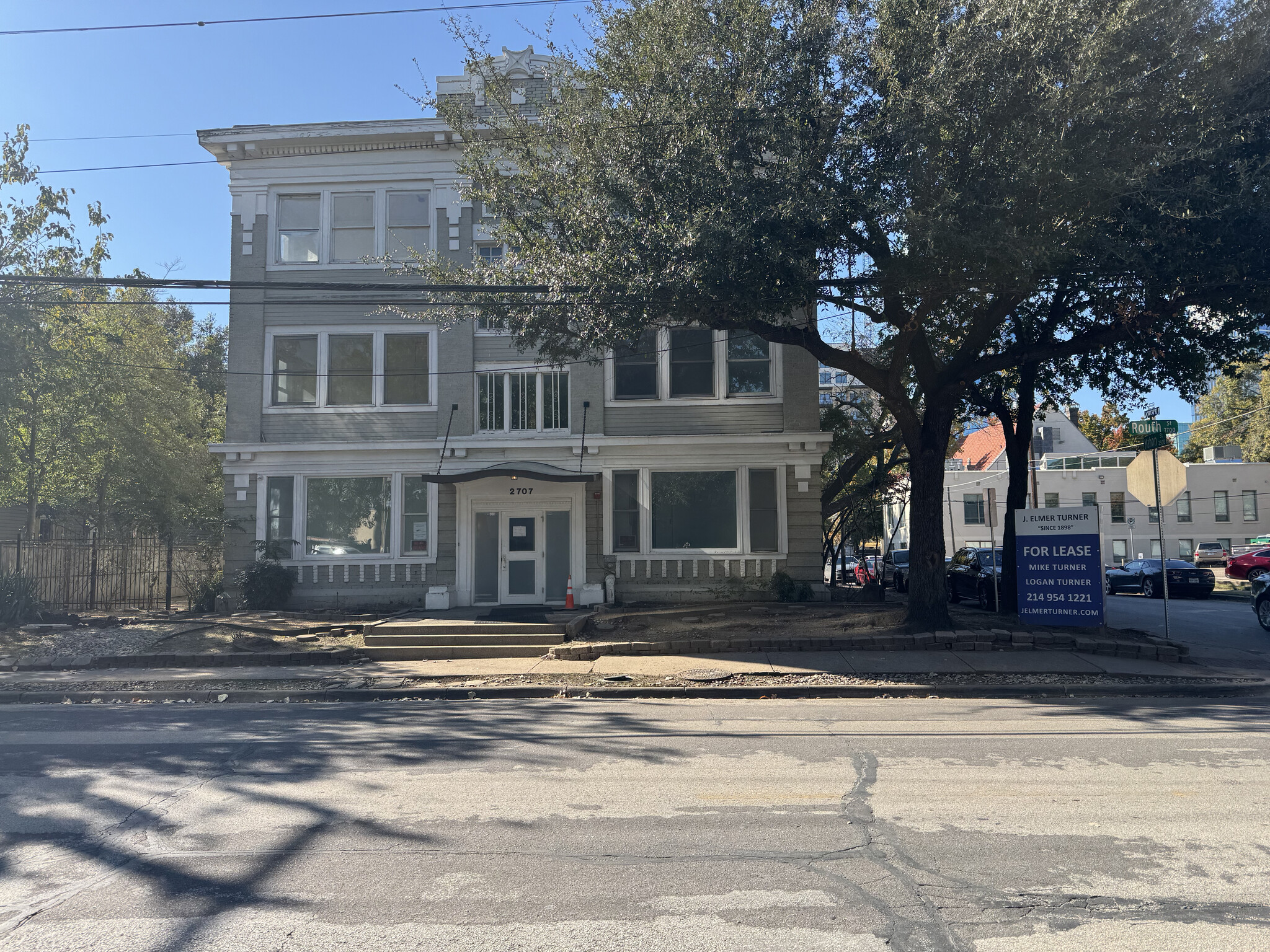 2707 Routh St, Dallas, TX for Rent