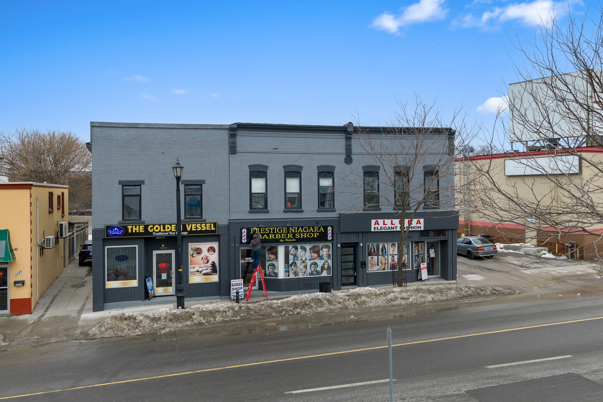 5848 Ferry St, Niagara Falls, ON for Sale