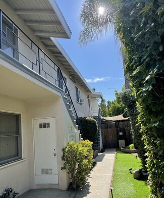 Sherman Oaks, CA Apartments - 14722 Magnolia Blvd