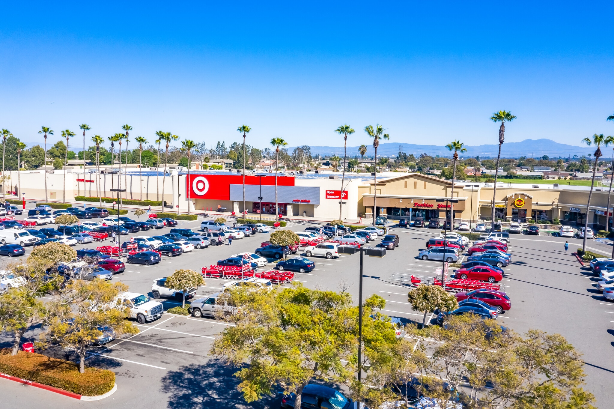 16400-16496 Beach Blvd, Westminster, CA for Rent
