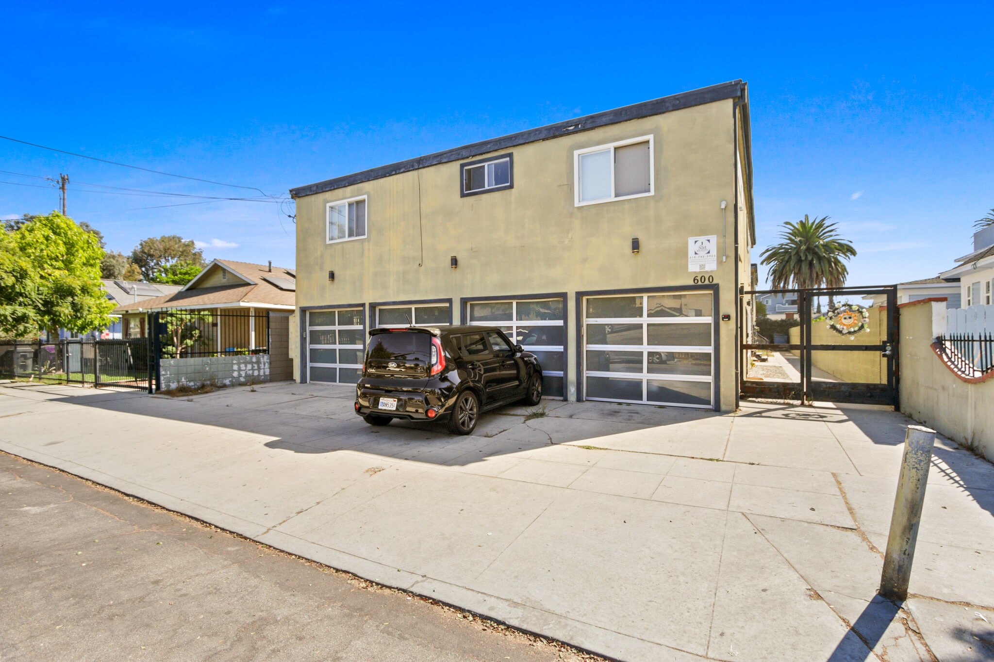 600 Almond Ave, Long Beach, CA for Sale