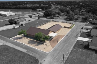 Giddings, TX Office/Medical - 598 Cactus St