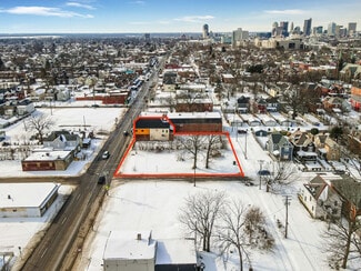 Columbus, OH Storefront Retail/Residential - 1068-1072 E Livingston Ave