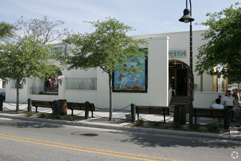 735 Dodecanese Blvd, Tarpon Springs, FL for Rent