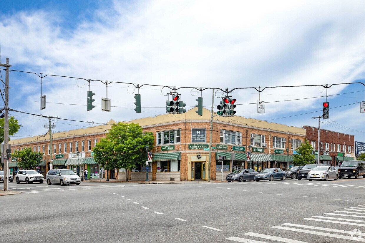 , Franklin Square, NY for Sale