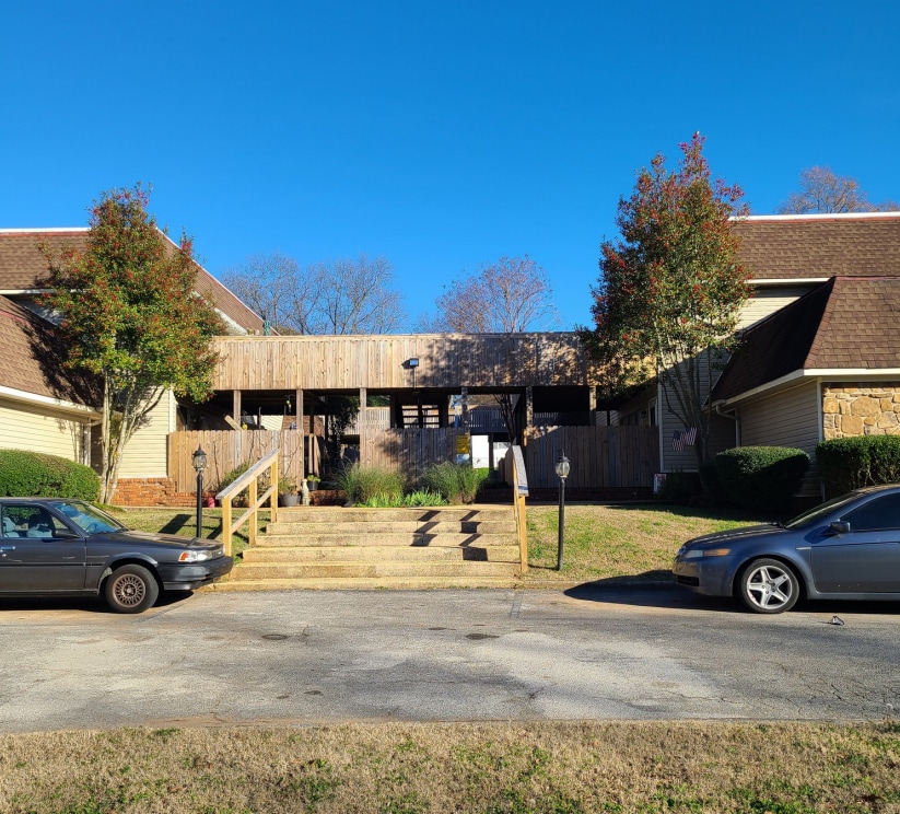 1614 Somerville Rd SE, Decatur, AL for Sale