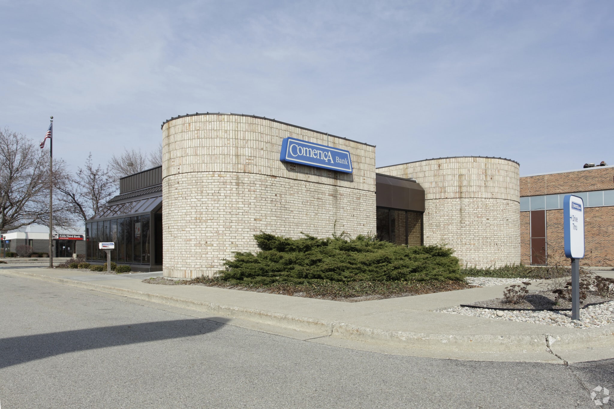 4480 Wilson Ave SW, Grandville, MI for Sale