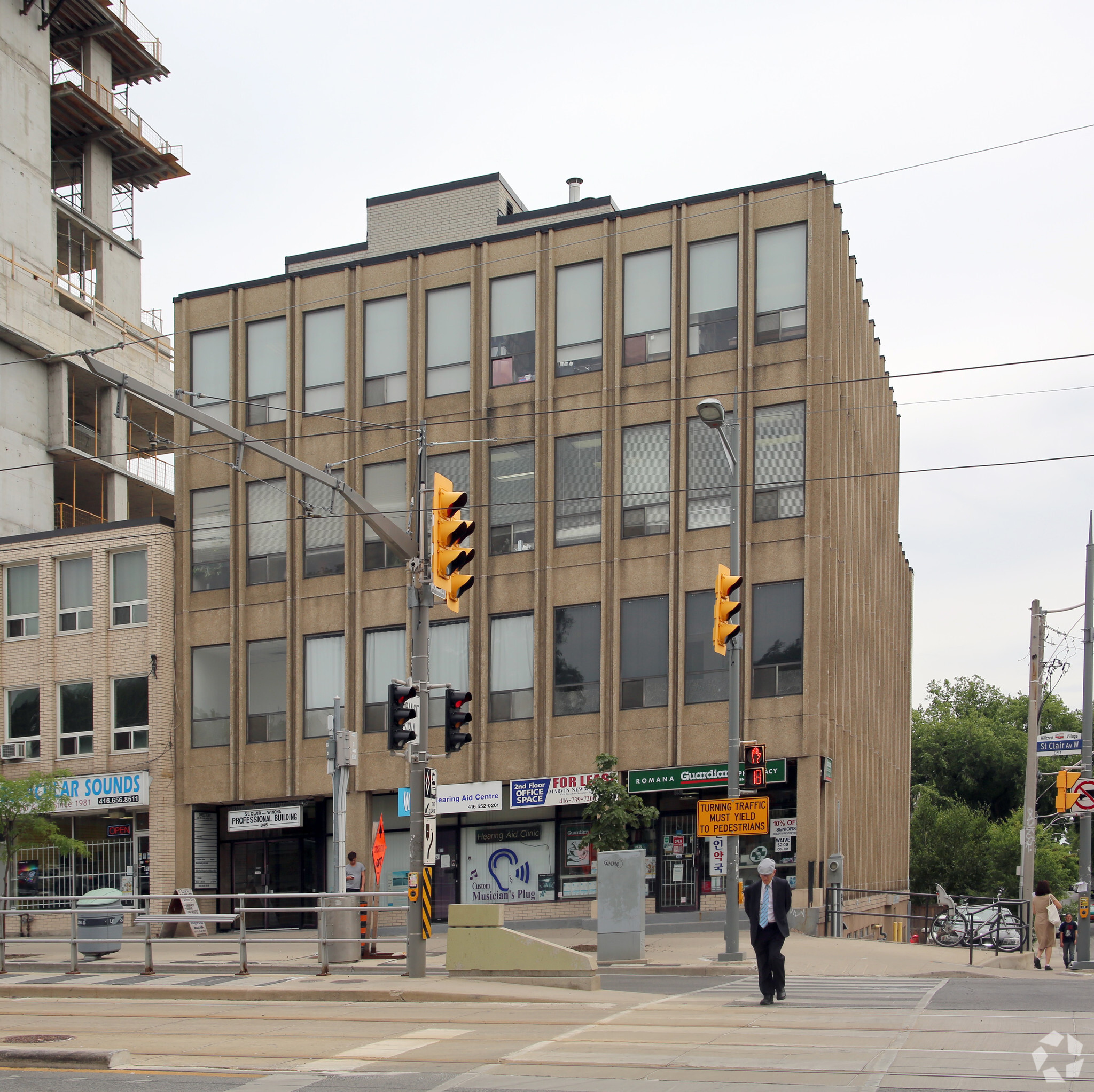 845-851 St Clair Av W, Toronto, ON for Rent