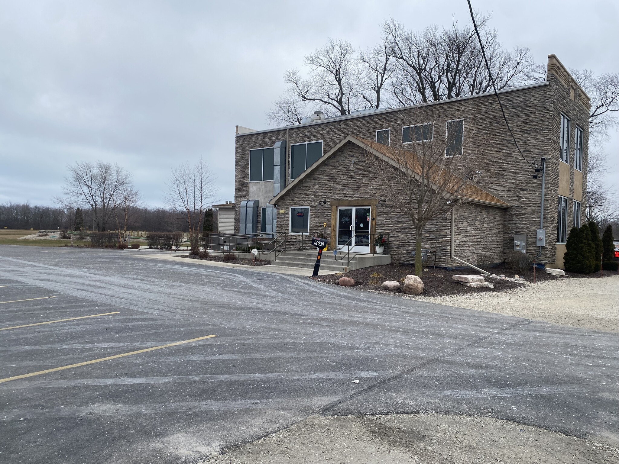 6707 Douglas Ave, Caledonia, WI for Sale