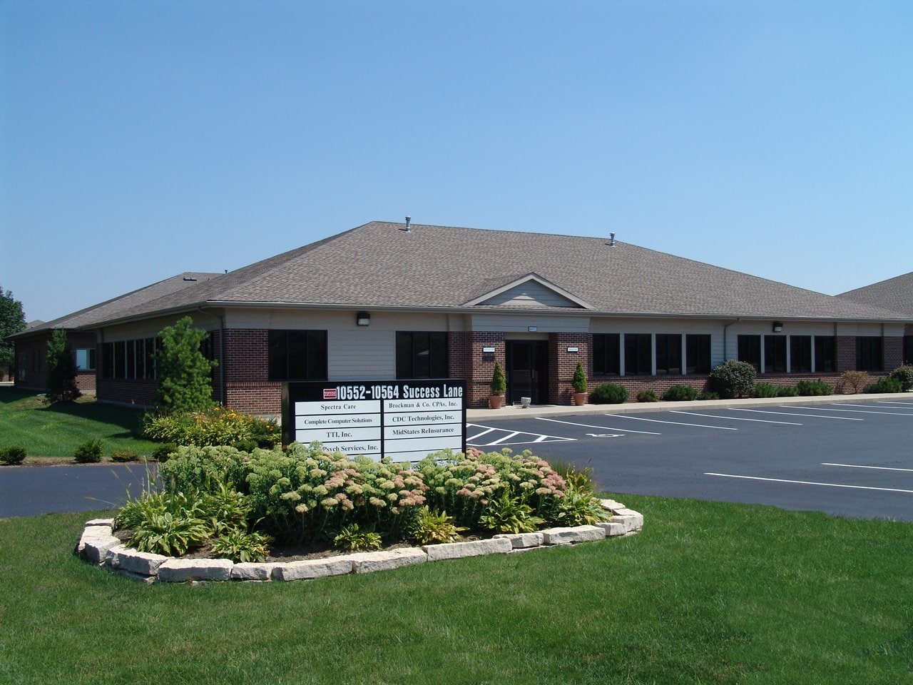 10554 Success Ln, Dayton, OH for Rent