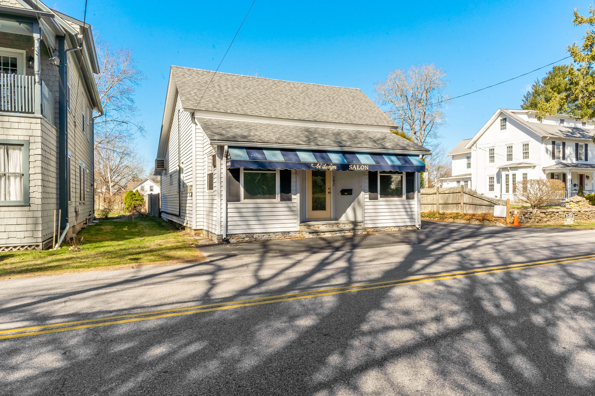 382 Woodruff Ave, South Kingstown, RI for Sale