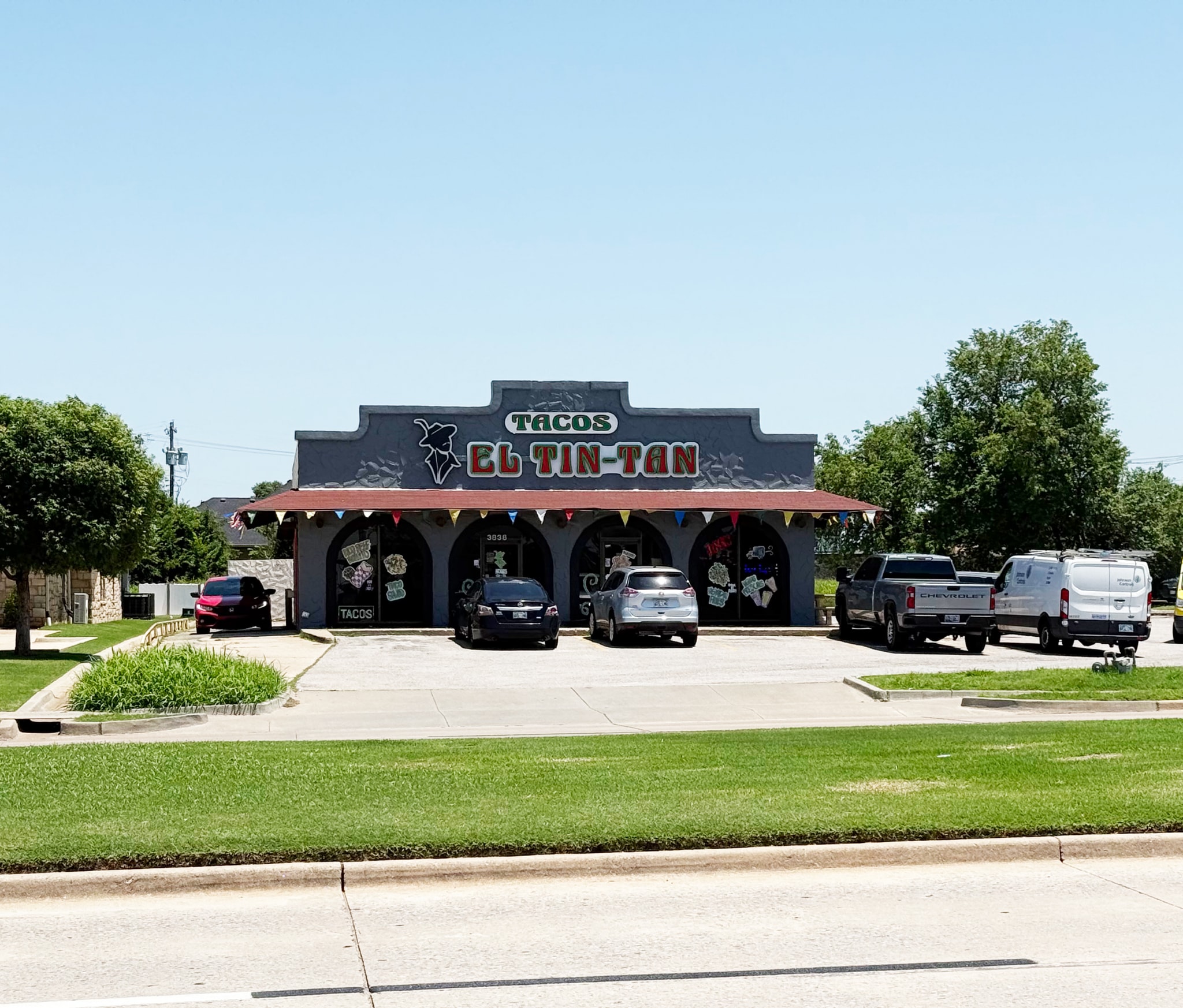 3838 N Lincoln Blvd, Oklahoma City, OK for Rent