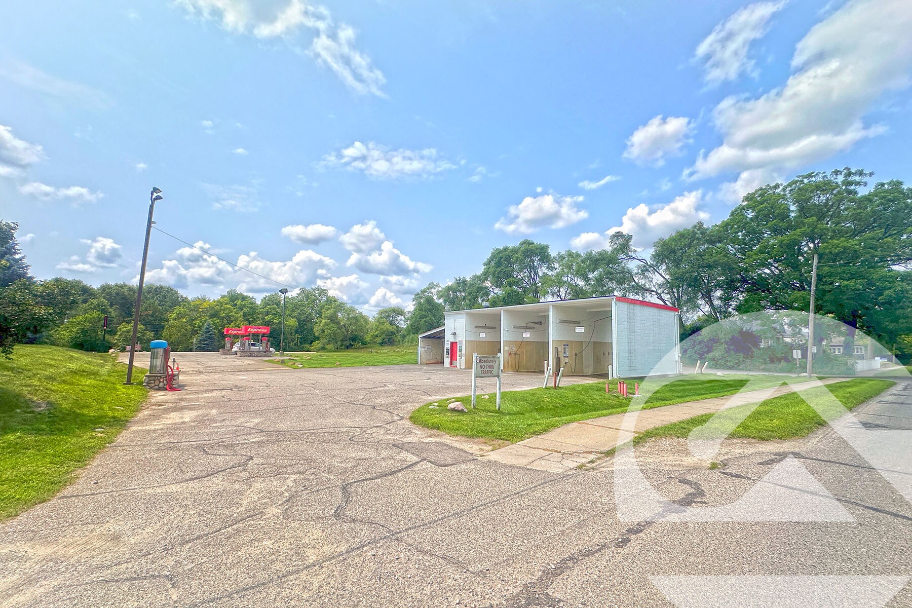 360 South St, Ortonville, MI for Sale
