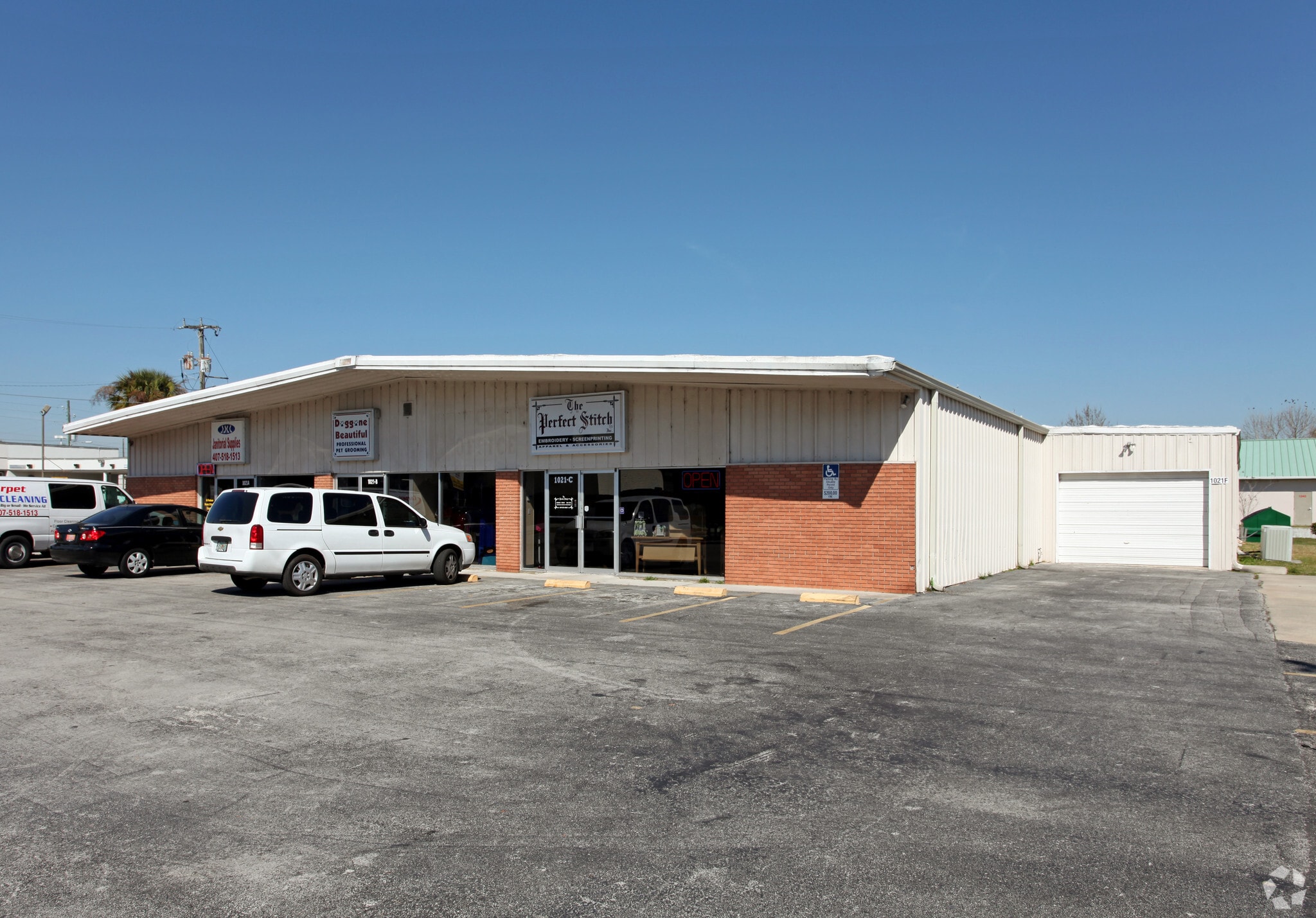 1021 W Oak St, Kissimmee, FL for Rent