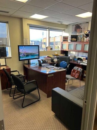 Calgary, AB Office - 7 Westwinds Cres NE
