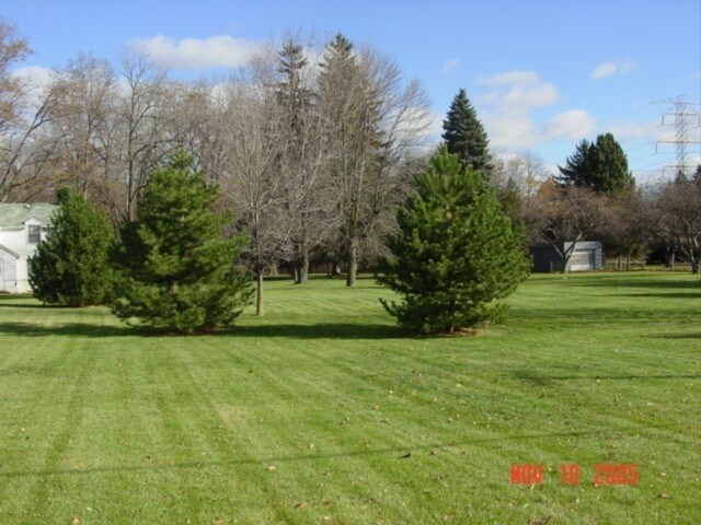 39400 Utica Rd, Sterling Heights, MI for Sale